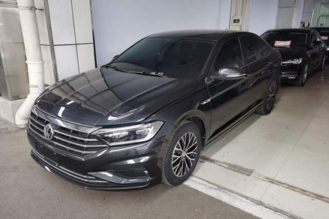 Ojetý Volkswagen Sagitar 2021 280TSI DSG Comfort Connect Edition