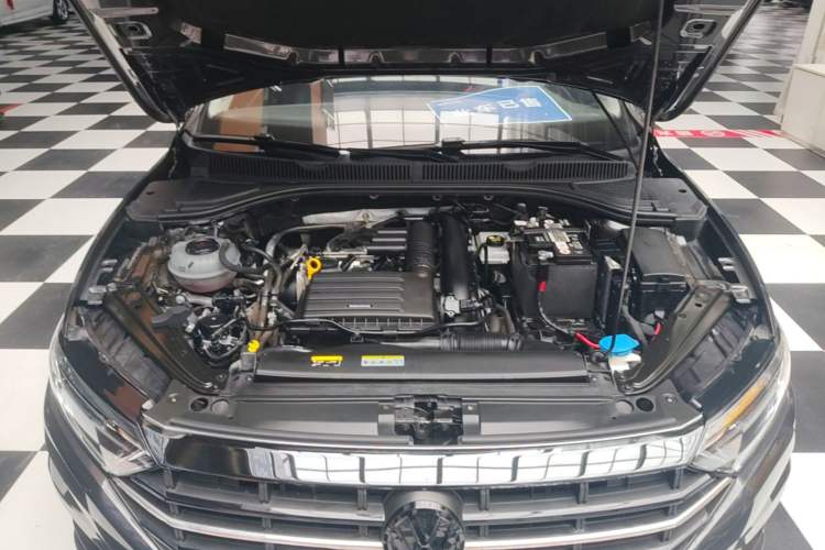 Used Volkswagen Sagitar 2021 280TSI DSG Excellence Edition Engine Bay