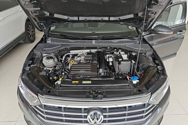 Used Volkswagen Sagitar 2021 280TSI DSG Comfort Connect Edition Engine Bay