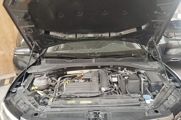 Used Volkswagen Sagitar 2021 280TSI DSG Excellence Edition Engine Bay