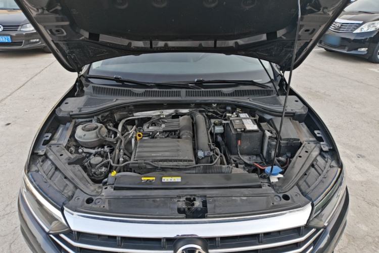 Used Volkswagen Sagitar 2021 280TSI DSG Excellence Edition Engine Bay