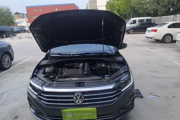 Used Volkswagen Sagitar 2021 280TSI DSG Luxury Smart Connectivity Edition Engine Bay