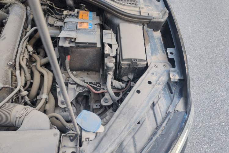 Used Volkswagen Sagitar 2021 280TSI DSG 30th Anniversary Edition Engine Bay Left