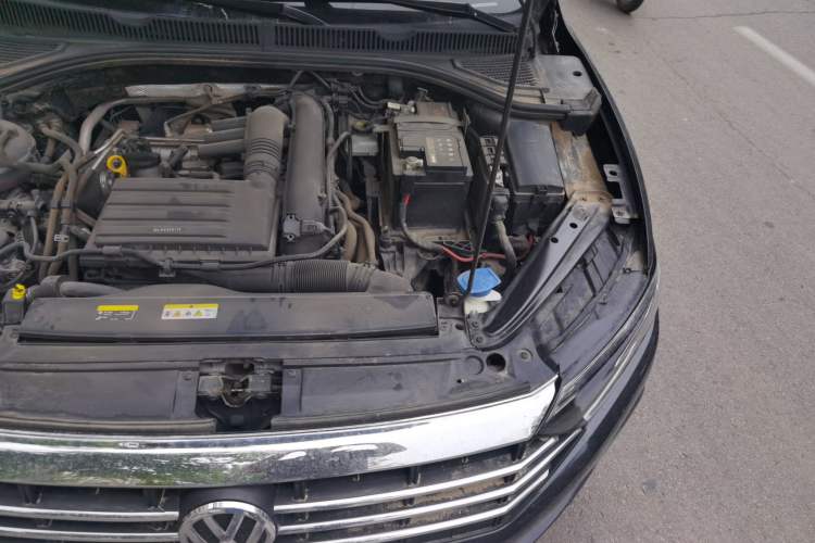 Used Volkswagen Sagitar 2021 200TSI DSG Comfort Connect Edition Engine Bay Left