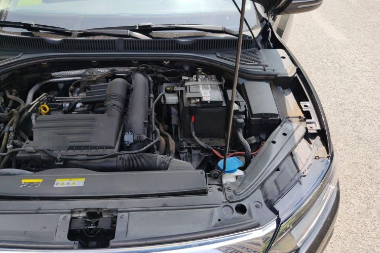 Used Volkswagen Sagitar 2021 280TSI DSG Excellence Edition Engine Bay Left