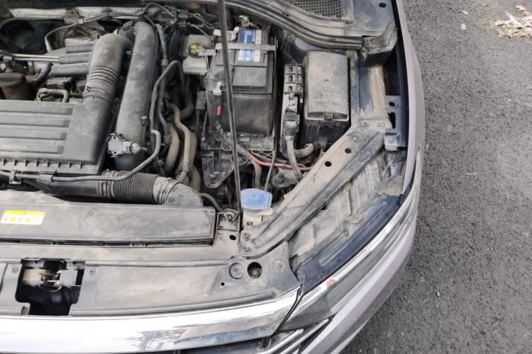 Used Volkswagen Sagitar 2021 200TSI DSG Excellence Edition Engine Bay Left