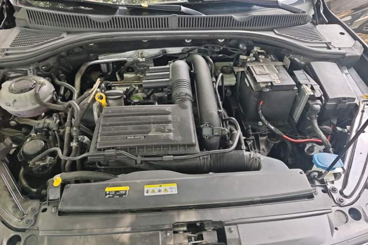 Used Volkswagen Sagitar 2021 280TSI DSG Excellence Edition Engine Bay