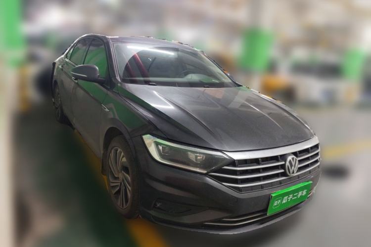 Used Volkswagen Sagitar 2021 280TSI DSG Excellence Edition Front Right 45 Deg