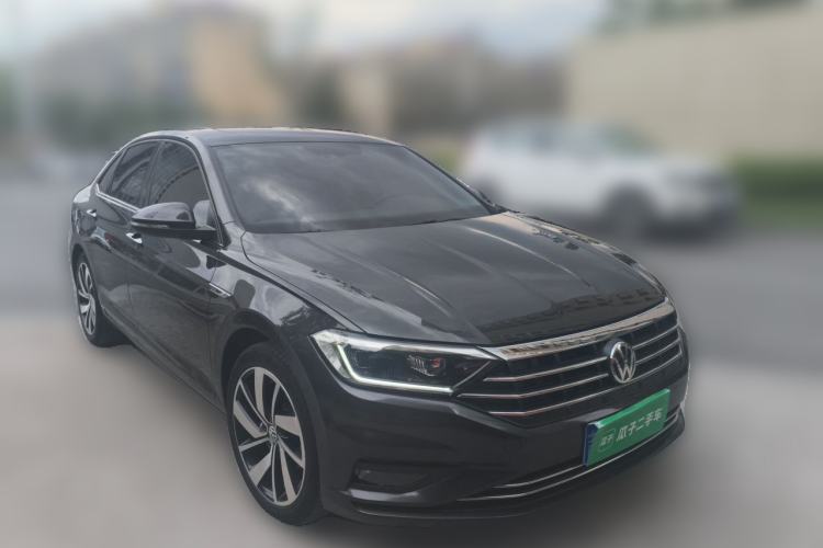 Used Volkswagen Sagitar 2021 280TSI DSG Excellence Edition Front Right 45 Deg