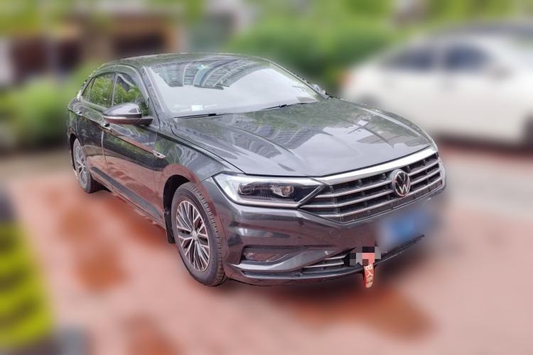 Used Volkswagen Sagitar 2021 280TSI DSG Comfort Connect Edition Front Right 45 Deg