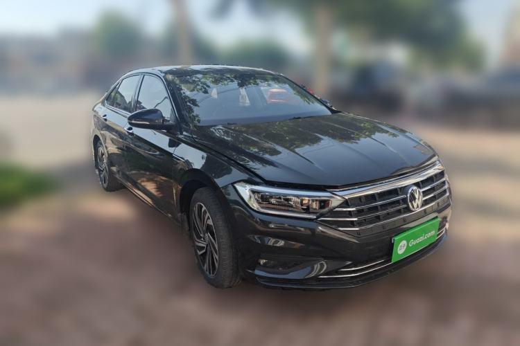 Used Volkswagen Sagitar 2021 280TSI DSG Excellence Edition Front Right 45 Deg