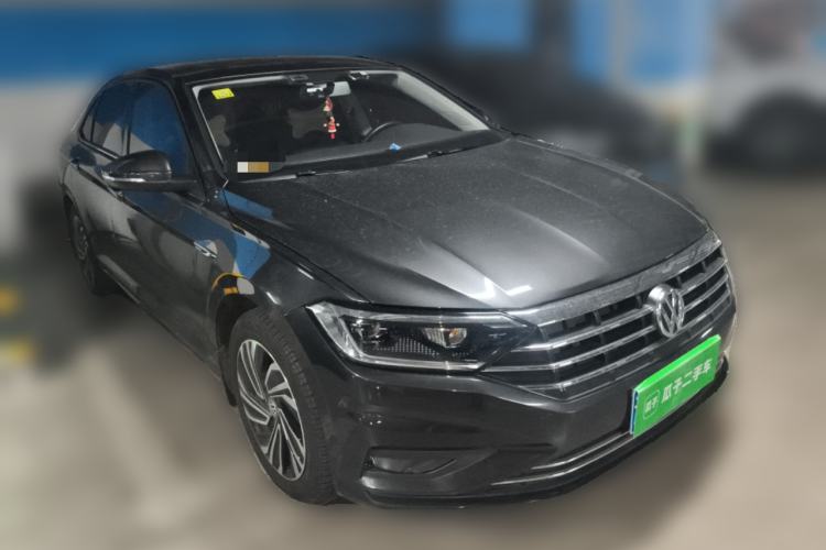 Used Volkswagen Sagitar 2021 280TSI DSG Excellence Edition Front Right 45 Deg