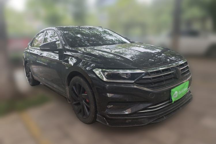 Used Volkswagen Sagitar 2021 280TSI DSG Excellence Edition Front Right 45 Deg