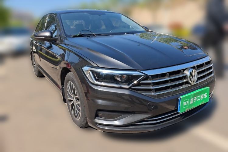Used Volkswagen Sagitar 2021 280TSI DSG Comfort Connect Edition Front Right 45 Deg