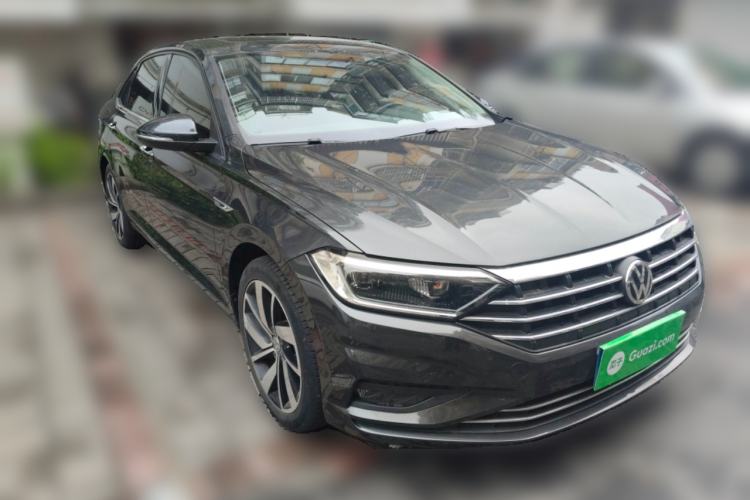 Used Volkswagen Sagitar 2021 280TSI DSG Excellence Edition Front Right 45 Deg