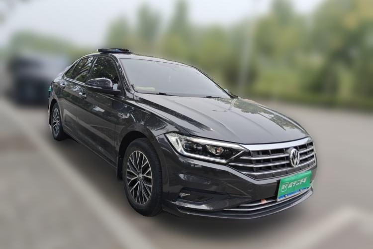 Used Volkswagen Sagitar 2021 200TSI DSG Comfort Connect Edition Front Right 45 Deg