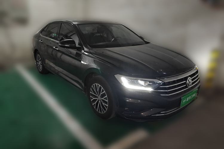 Used Volkswagen Sagitar 2021 280TSI DSG Comfort Connect Edition Front Right 45 Deg