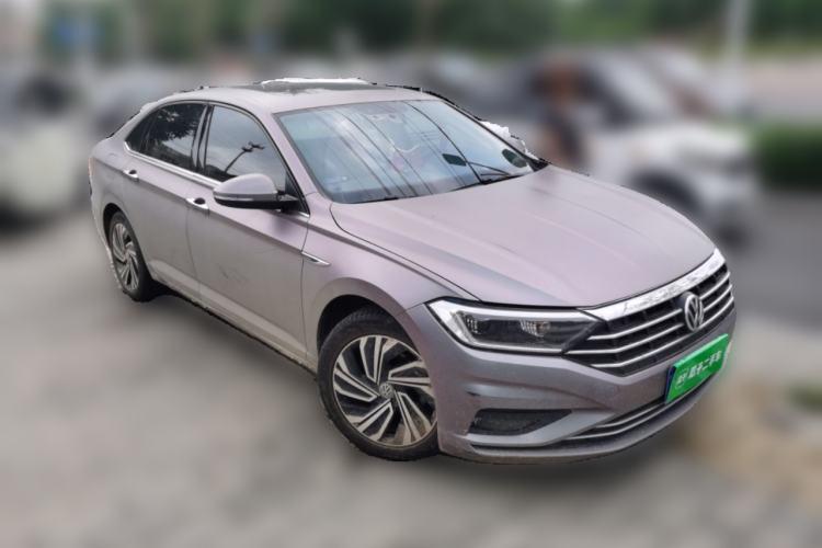 Used Volkswagen Sagitar 2021 200TSI DSG Excellence Edition Front Right 45 Deg