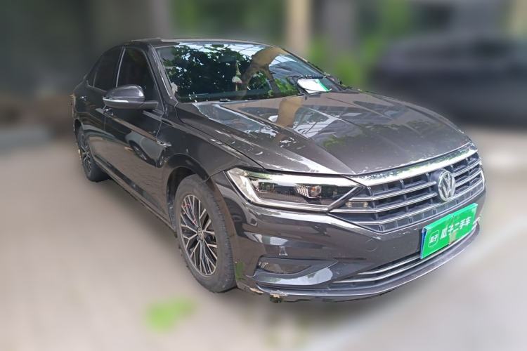 Used Volkswagen Sagitar 2021 280TSI DSG Comfort Connect Edition Front Right 45 Deg
