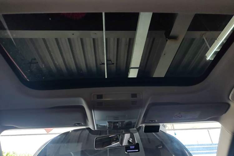 Used Volkswagen Sagitar 2021 200TSI DSG Comfort Connect Edition Headliner