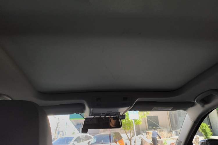 Used Volkswagen Sagitar 2021 280TSI DSG Comfort Connect Edition Headliner