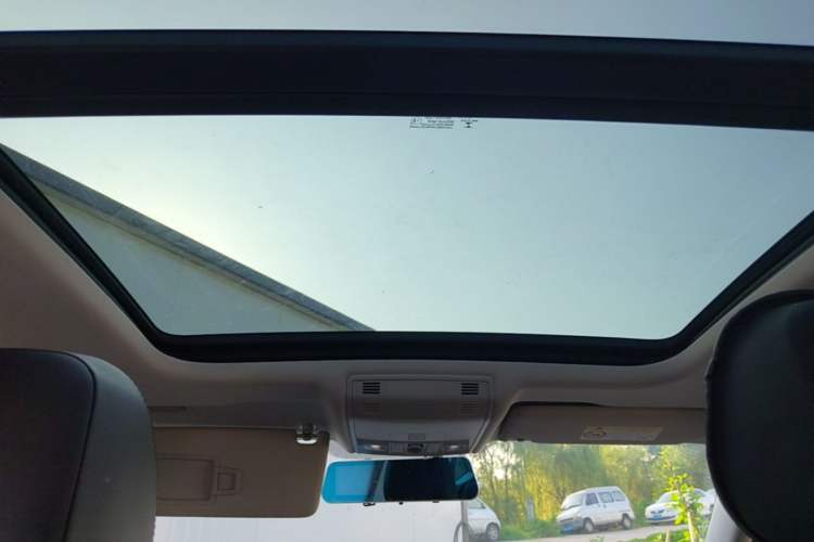 Used Volkswagen Sagitar 2021 280TSI DSG Comfort Connect Edition Headliner