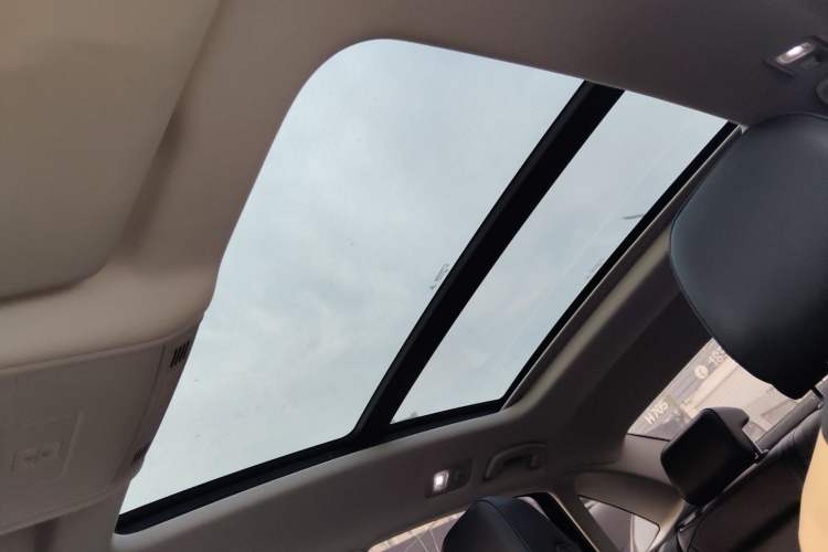 Used Volkswagen Sagitar 2021 200TSI DSG Excellence Edition Headliner