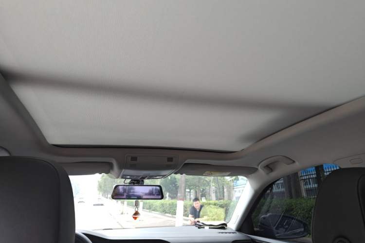 Used Volkswagen Sagitar 2021 200TSI DSG Comfort Connect Edition Headliner