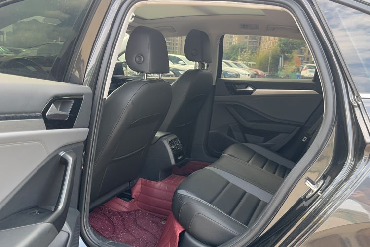 Used Volkswagen Sagitar 2021 280TSI DSG Comfort Connect Edition Interior 1