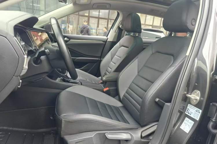 Used Volkswagen Sagitar 2021 280TSI DSG Comfort Connect Edition Interior 2