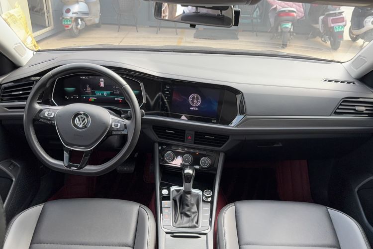Used Volkswagen Sagitar 2021 280TSI DSG Comfort Connect Edition Interior 2