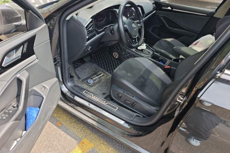 Used Volkswagen Sagitar 2021 280TSI DSG Excellence Edition Interior 3