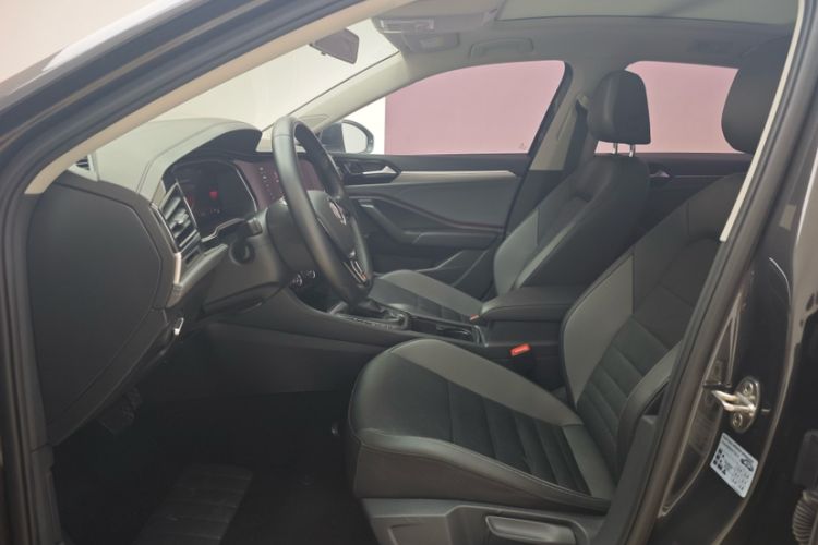 Used Volkswagen Sagitar 2021 280TSI DSG Comfort Connect Edition Interior 3