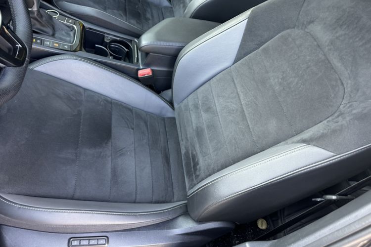 Used Volkswagen Sagitar 2021 280TSI DSG Luxury Smart Connectivity Edition Interior 8