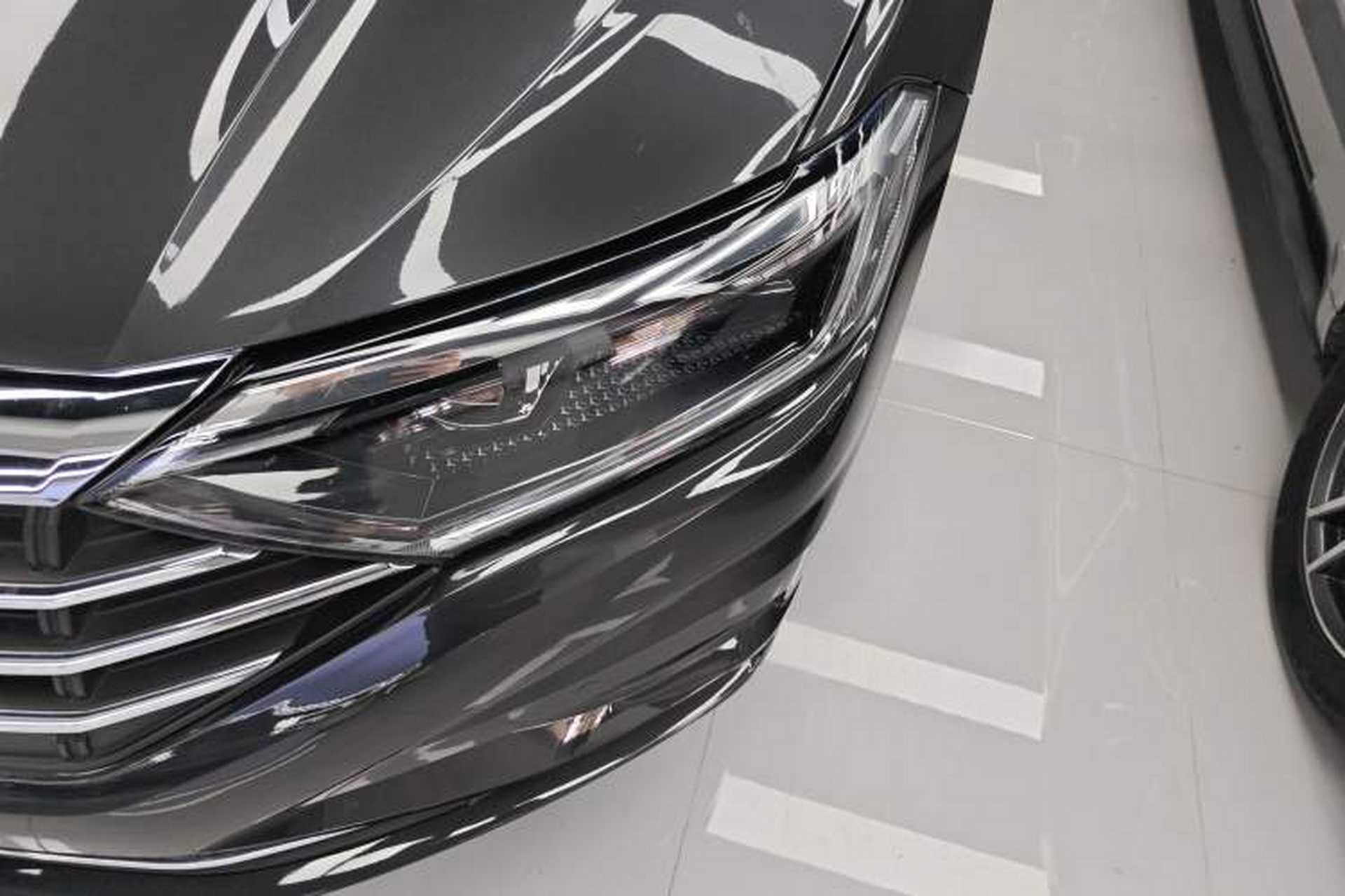 Used Volkswagen Sagitar 2021 280TSI DSG Excellence Edition Left Front Headlight