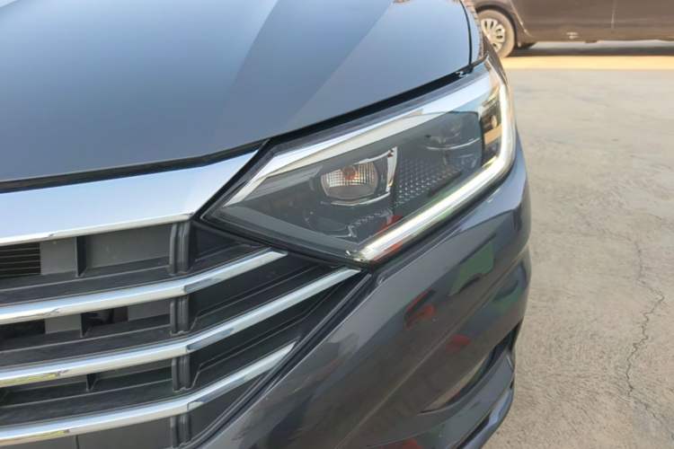 Used Volkswagen Sagitar 2021 280TSI DSG Comfort Connect Edition Left Front Headlight