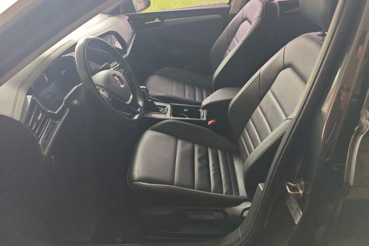 Used Volkswagen Sagitar 2021 200TSI DSG Excellence Edition Left Front Seat