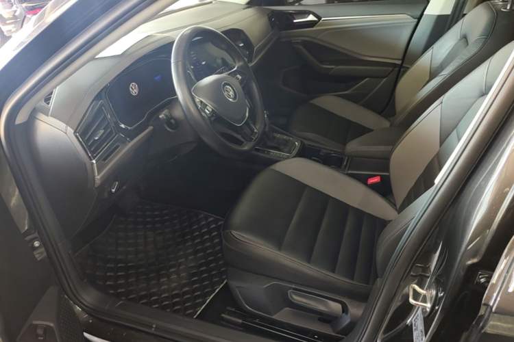 Used Volkswagen Sagitar 2021 200TSI DSG Comfort Connect Edition Left Front Seat