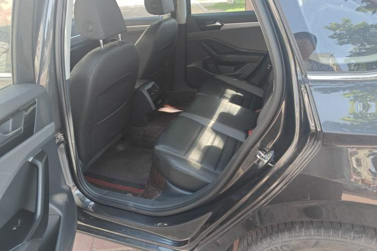 Used Volkswagen Sagitar 2021 280TSI DSG Excellence Edition Left Rear Seat