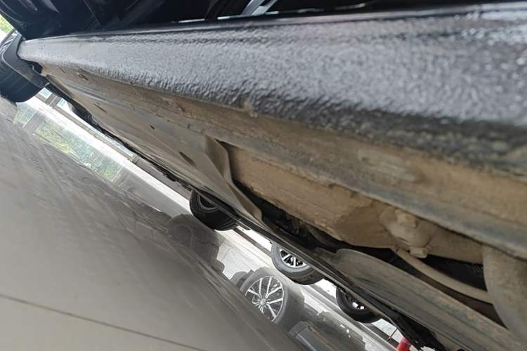 Used Volkswagen Sagitar 2021 280TSI DSG Comfort Connect Edition Left Side Sill