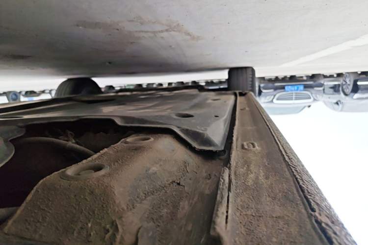 Used Volkswagen Sagitar 2021 280TSI DSG Comfort Connect Edition Left Side Sill