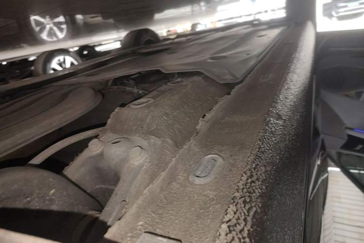 Used Volkswagen Sagitar 2021 280TSI DSG Comfort Connect Edition Left Side Sill
