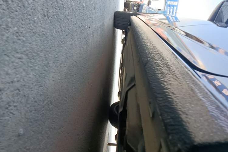 Used Volkswagen Sagitar 2021 280TSI DSG Excellence Edition Left Side Sill