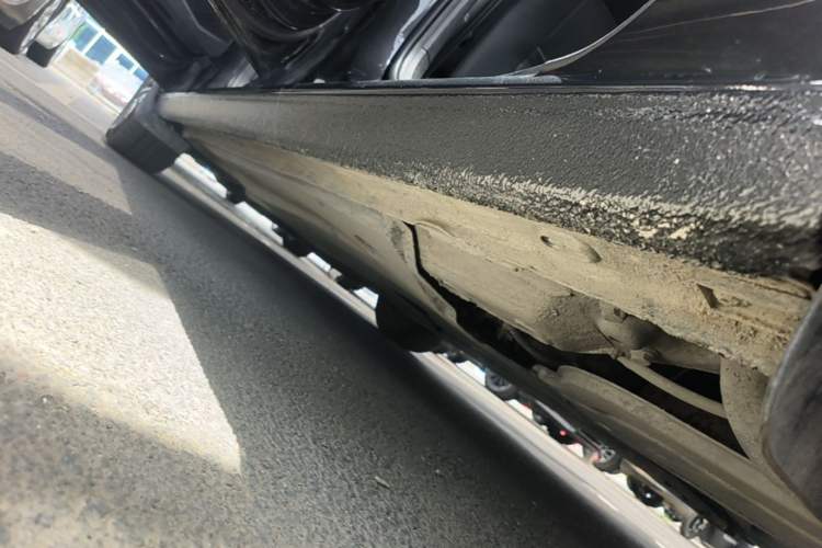 Used Volkswagen Sagitar 2021 280TSI DSG Comfort Connect Edition Left Side Sill
