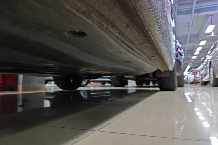 Used Volkswagen Sagitar 2021 280TSI DSG Excellence Edition Left Side Sill