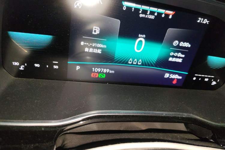 Used Volkswagen Sagitar 2021 280TSI DSG Excellence Edition Odometer Close Up