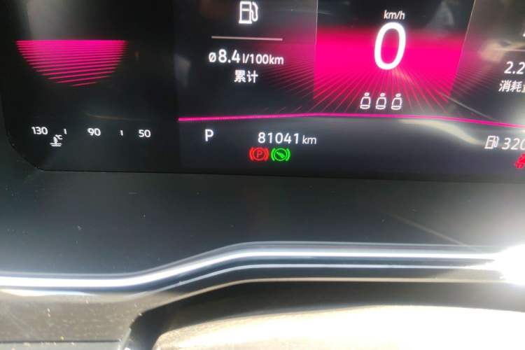 Used Volkswagen Sagitar 2021 280TSI DSG Excellence Edition Odometer Close Up