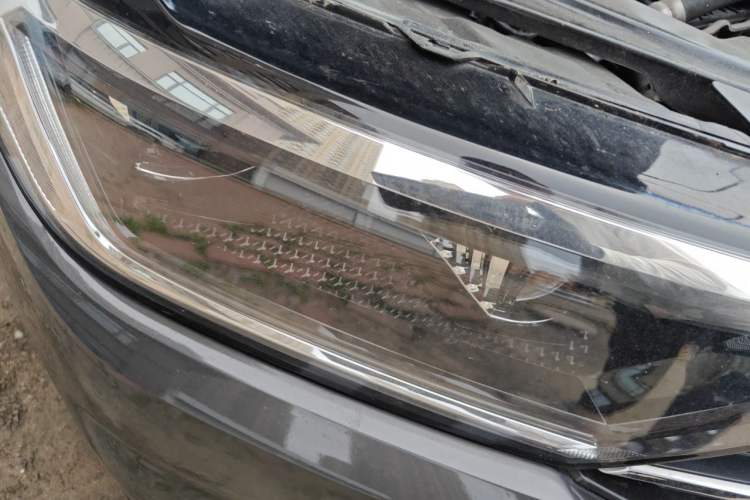Used Volkswagen Sagitar 2021 280TSI DSG Excellence Edition Right Front Headlight