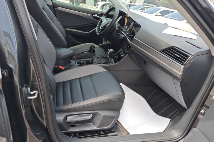 Used Volkswagen Sagitar 2021 280TSI DSG Comfort Connect Edition Right Front Seat