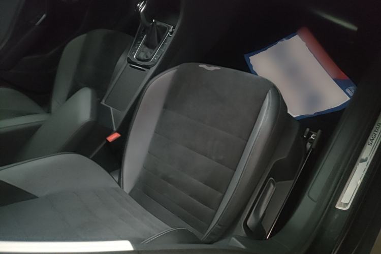 Used Volkswagen Sagitar 2021 280TSI DSG Excellence Edition Right Front Seat